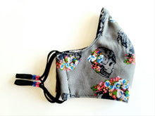 Load image into Gallery viewer, ZANNA face masks SKULLs - Zanna Beauty