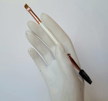 Cargar imagen en el visor de la galería, single eyebrow brushes - Zanna Beauty