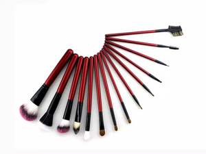 LUSH RED makeup brush set - Zanna Beauty